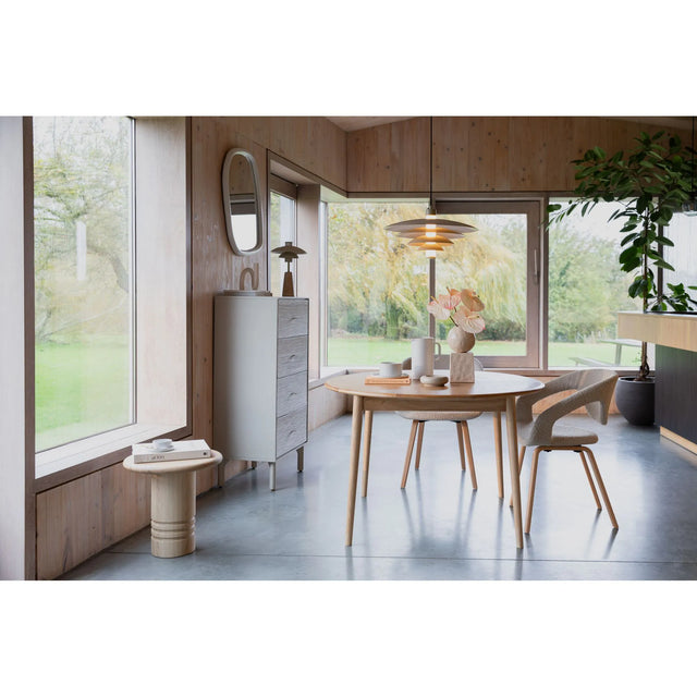 Zuiver-Twist 圓形餐桌 120x160 公分-胡桃木色