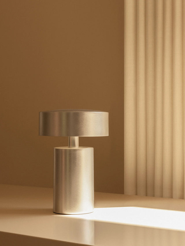 Audo Copenhagen-Column 桌燈
