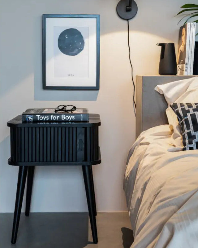 Zuiver-barbier 邊桌-黑色