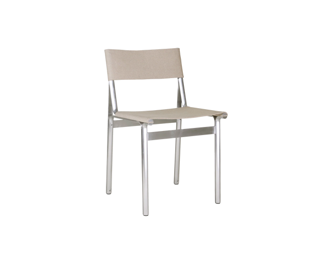 FRAMA-Union Chair 單椅 情境照