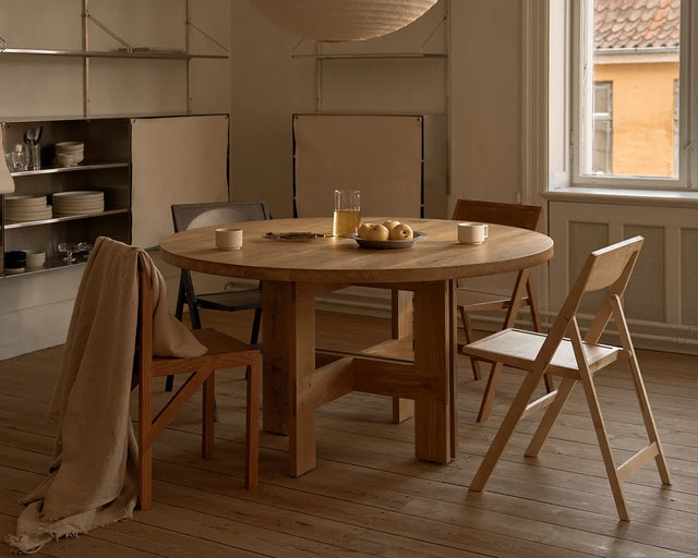 FRAMA-Farmhouse Trestle Table 桌腳組 情境照