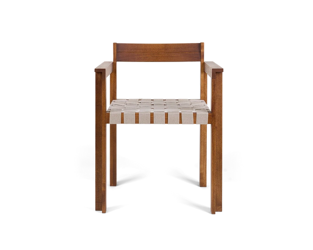 FRAMA-Symmetry Armrest Chair 扶手椅 情境照