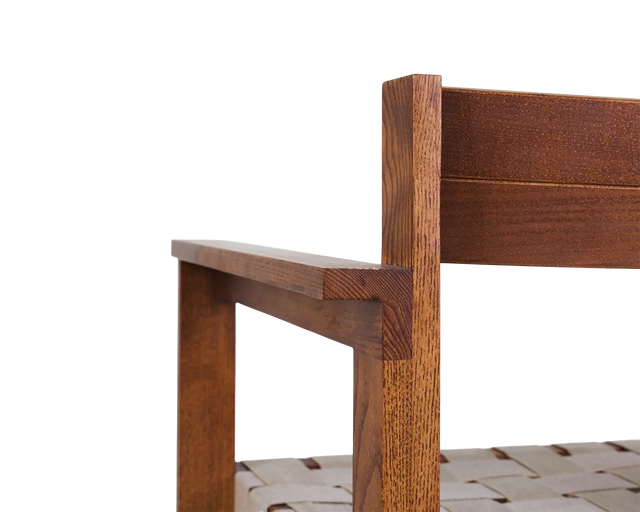 FRAMA-Symmetry Armrest Chair 扶手椅 情境照