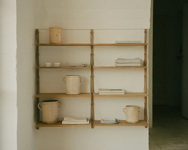 FRAMA-Shelf Library Double Section 壁掛層架 情境照