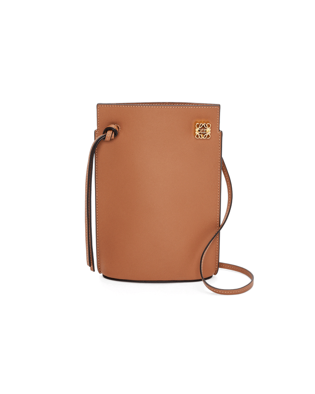 【現貨】Loewe Dice pocket 手機包