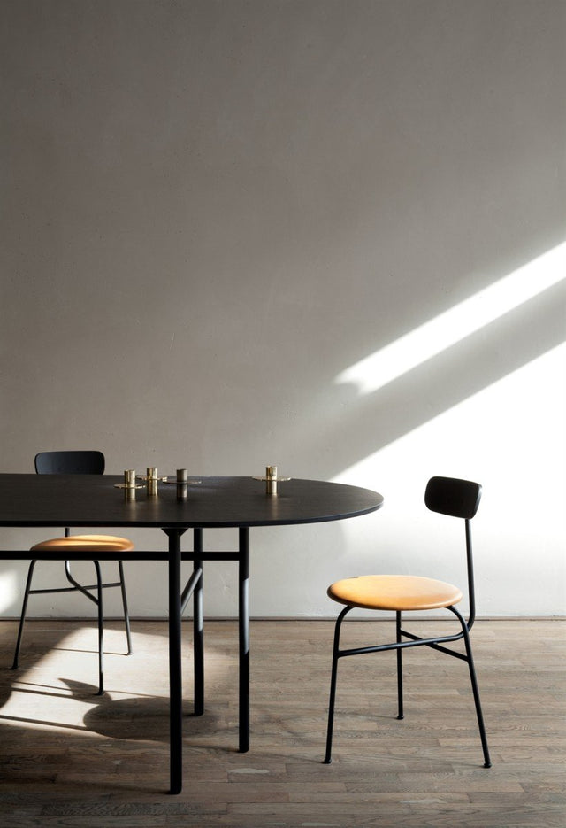 Audo Copenhagen-Snaregade Oval Table 餐桌