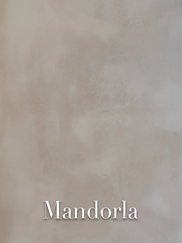 Kalklitir - Mandorla