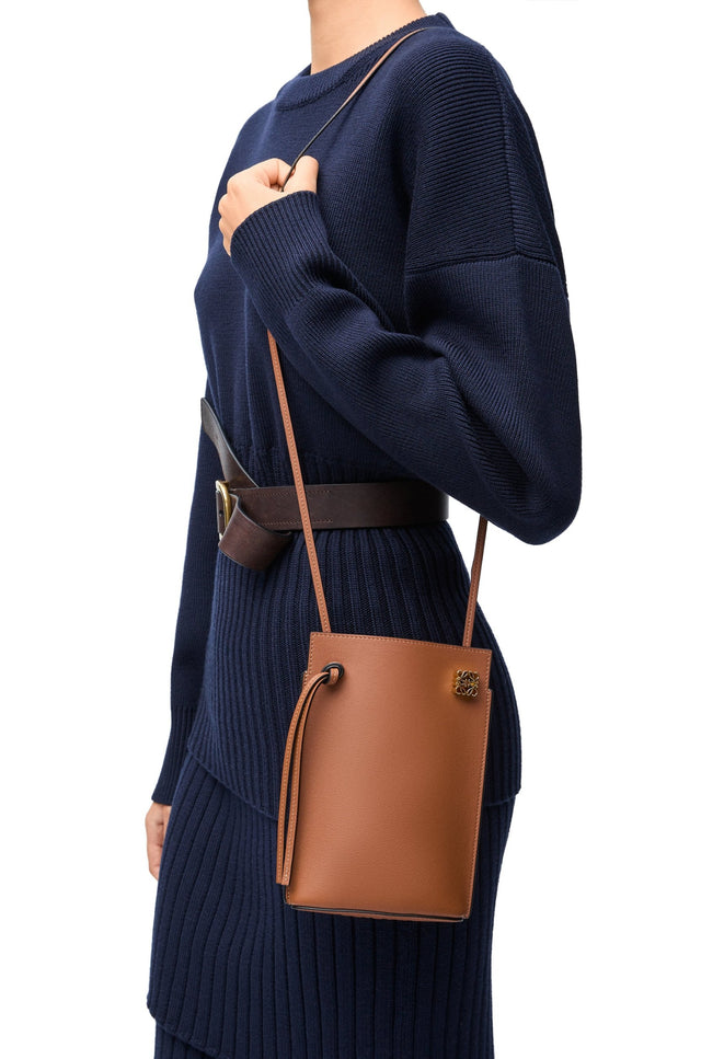 【現貨】Loewe Dice pocket 手機包