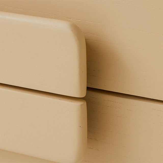 HKliving 櫃與層架|Spacious lowboard cream