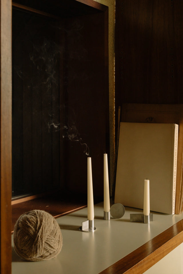 FRAMA-Fundament Candle Holder 燭台 FRAMA-Fundament-Candle-Holders-Set-Context-Image-1.jpg