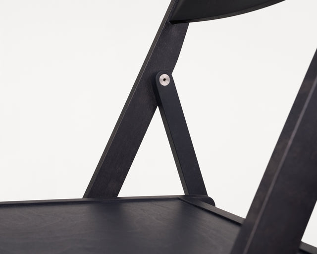 FRAMA-Folding Flat Chair 單椅 FRAMA Folding Flat Chair Ash Black Packshot 4.tif