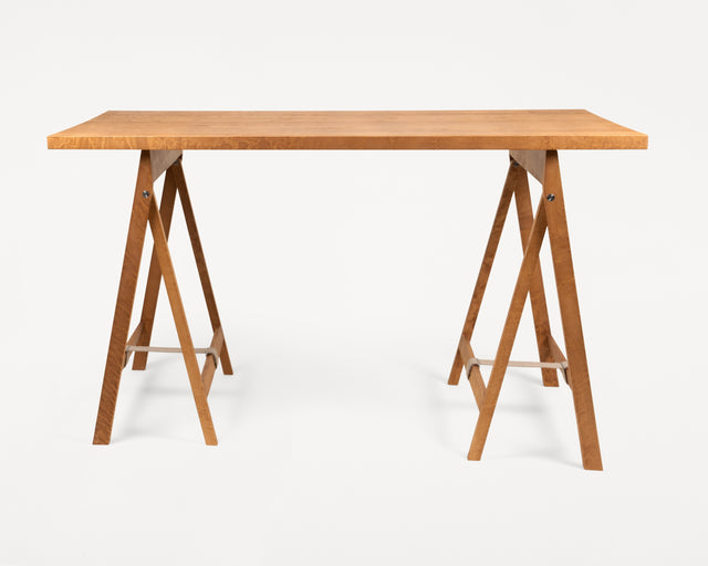 FRAMA-Folding Flat Table Trestles 桌 FRAMA Folding Flat Table Packshot-02.tif