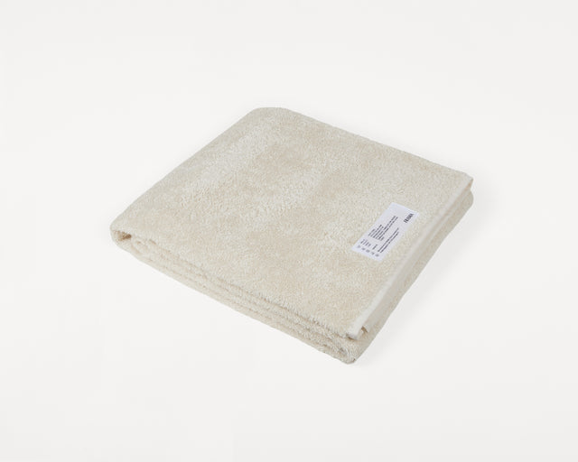 FRAMA-Heavy Towel 毛巾 FRAMA Heavy Towel Bone White Bath Sheet Packshot 1.tif