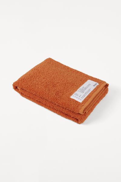 FRAMA-Heavy Towel 毛巾 Frama Heavy Towel Burnt Orange Hand Towel Packshot 1_2000x3000.jpg