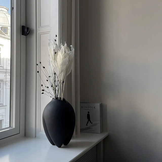 【現貨】101 Copenhagen-相撲花瓶,細長 - 咖啡色