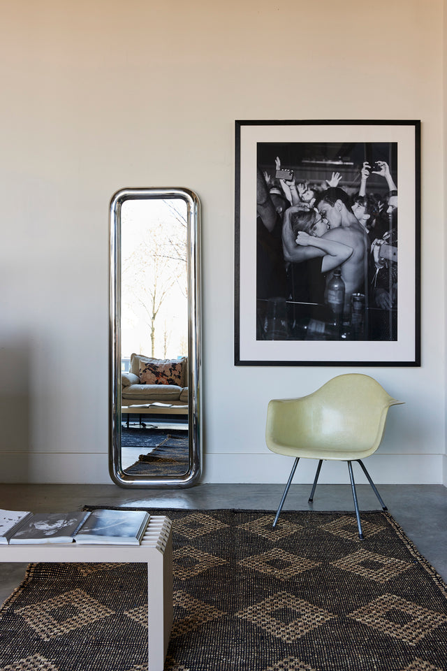 HKliving 鏡子｜Chubby standing chrome mirror