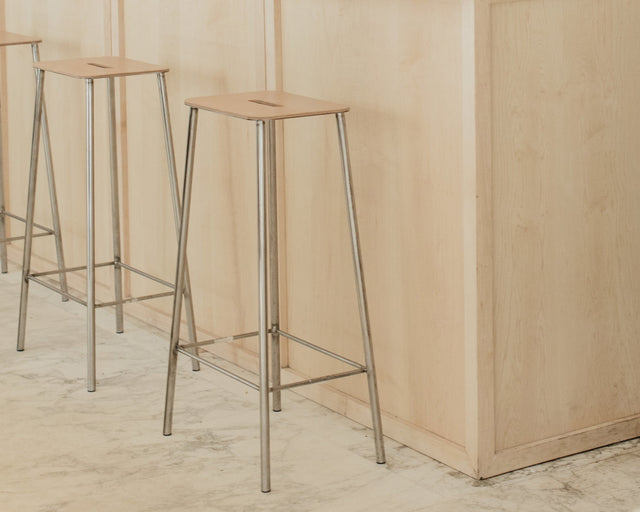 FRAMA-Adam Stool 椅凳 情境照