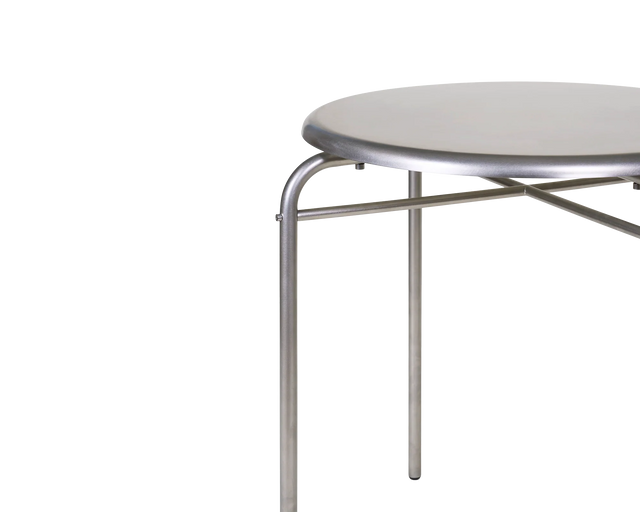 FRAMA-Petit Rond Table 桌 情境照