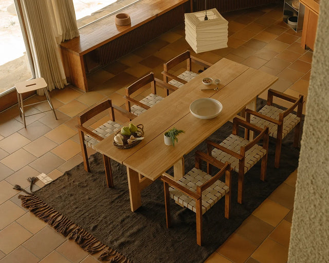 FRAMA-Symmetry Armrest Chair 扶手椅 情境照
