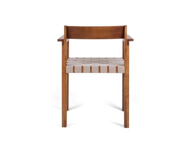 FRAMA-Symmetry Armrest Chair 扶手椅 情境照