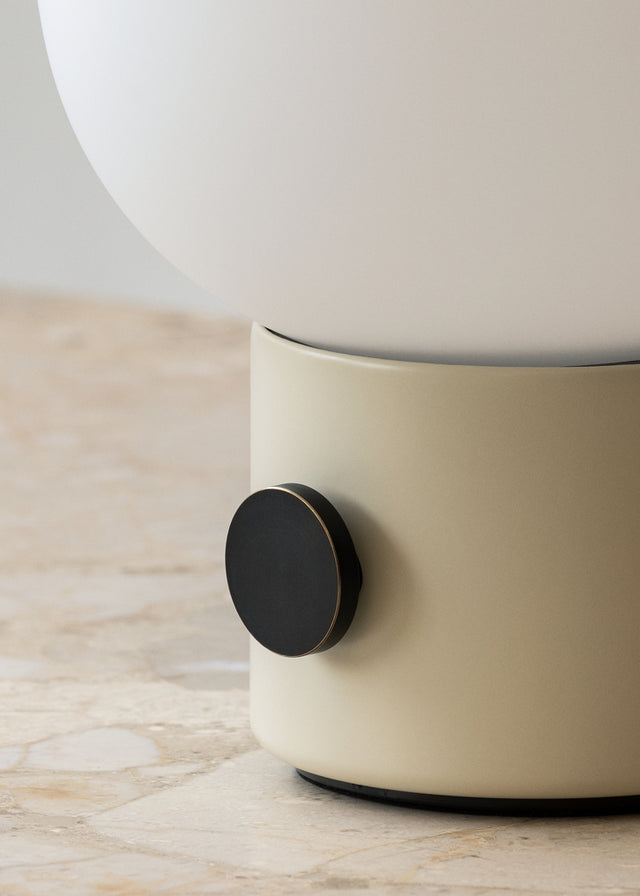 Audo Copenhagen-JWDA Table Lamp無線桌燈