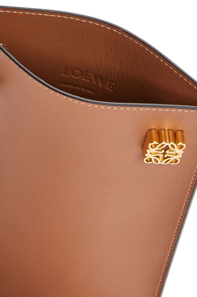 【現貨】Loewe Dice pocket 手機包