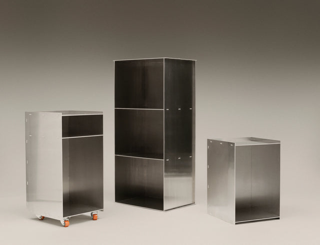 FRAMA-Rivet Box Table 桌 FRAMA-Rivet-Cart-Case-Box-Table-01.tif
