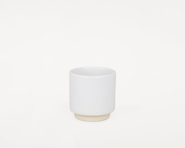 FRAMA-Otto Ceramic Cup Set of Two 杯 FRAMA Otto Stoneware Cup White Packshot 1.tif