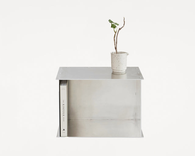 FRAMA-Rivet Box Table 桌 FRAMA-Rivet-Box-Table-Packshot-04.tif