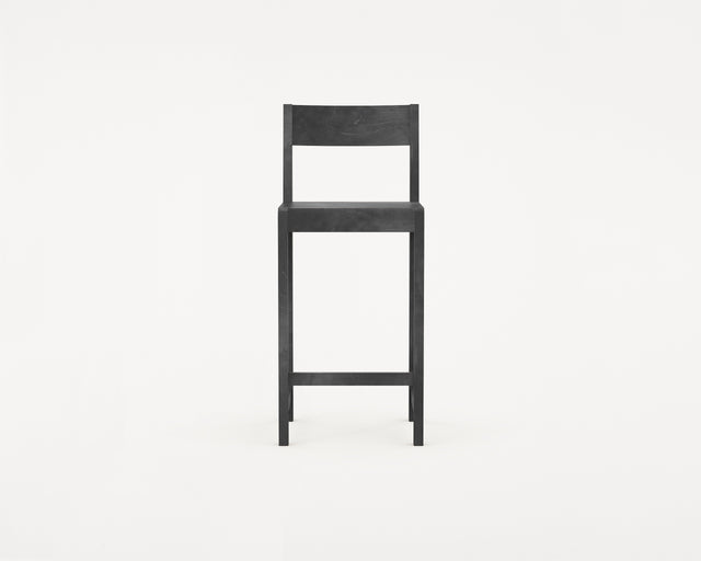 FRAMA-Bar Chair 01 吧台椅 Frama-Bar-Chair-01-H65-Ash-Black-Packshot-2.tif