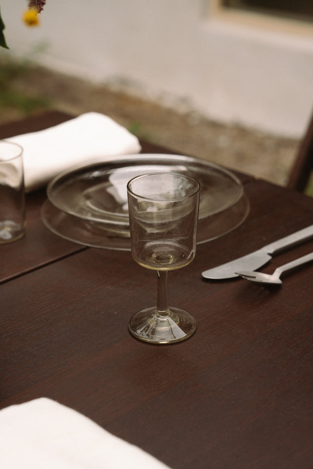 FRAMA-Isle Glass Plate Set of Two 餐盤 FRAMA Solstice Context Image-88.jpg