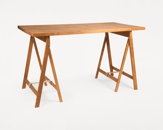 FRAMA-Folding Flat Table Trestles 桌 FRAMA Folding Flat Table Packshot-03.tif
