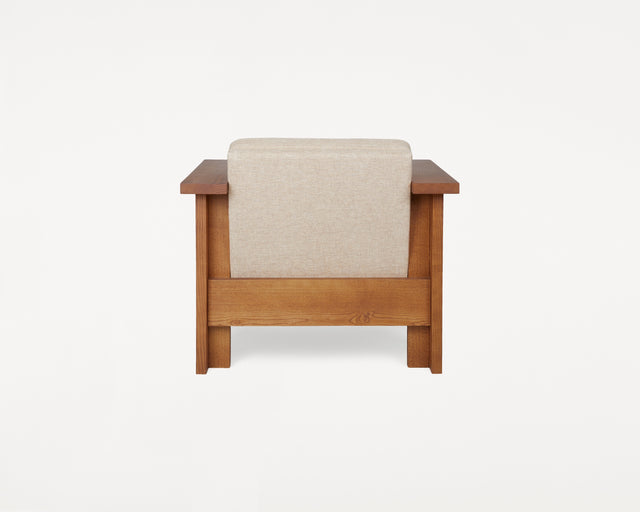 FRAMA-Symmetry Lounge Chair 休閒椅 FRAMA Symmetry Chair Packshot 5.tif