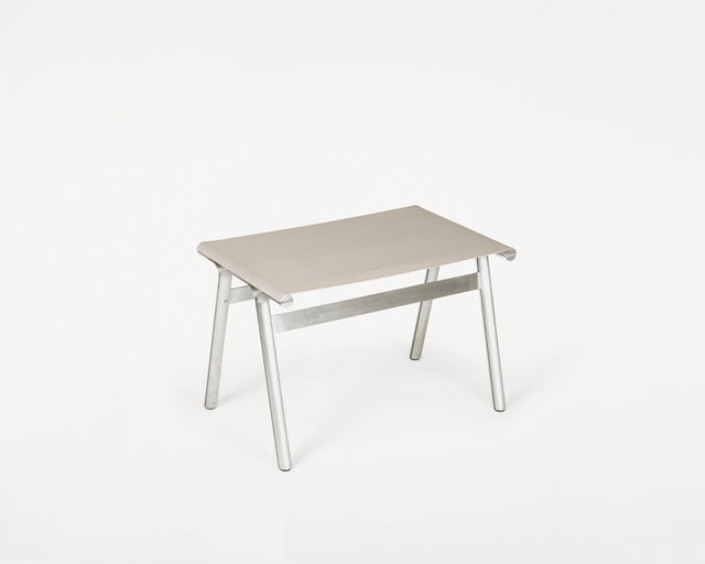 FRAMA-Union Stool 椅凳 FRAMA-Union-Series-Packshot-0152.png