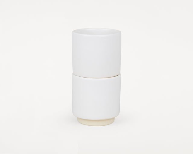 FRAMA-Otto Ceramic Cup Set of Two 杯 FRAMA Otto Stoneware Cup White Packshot 2.tif