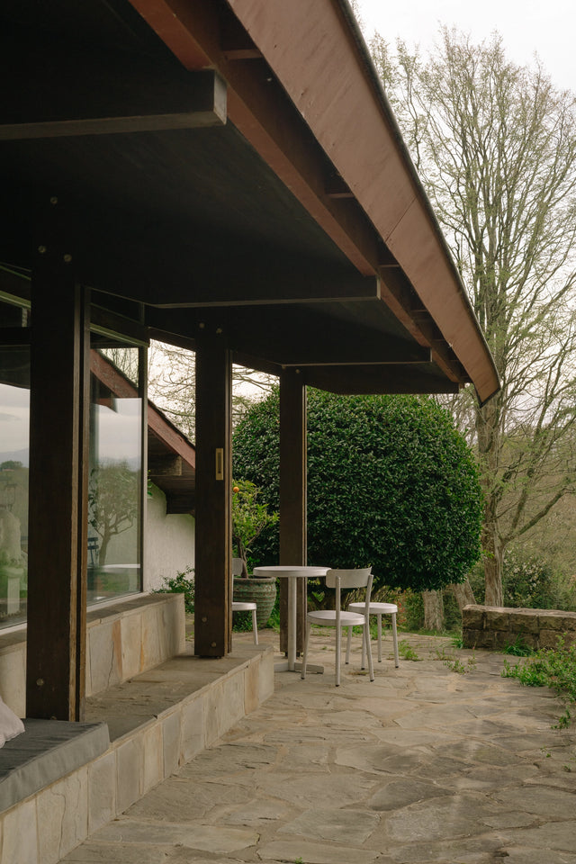FRAMA-Tasca Stool 椅凳 FRAMA-Biarritz-Tasca-Series-Context-Image-1.jpg