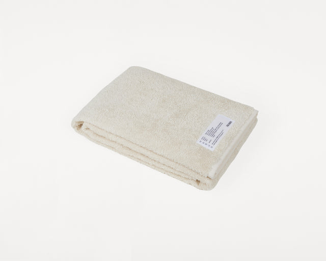 FRAMA-Heavy Towel 毛巾 FRAMA Heavy Towel Bone White Bath Towel Packshot 1.tif