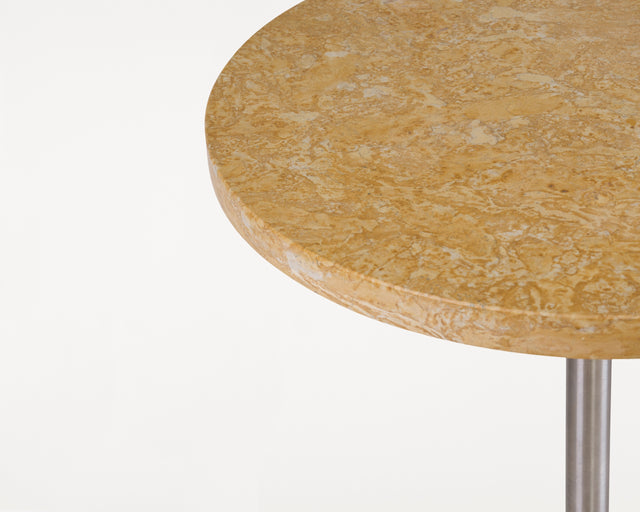 FRAMA-Farmhouse Table Trestles 桌 FRAMA Table 57 Packshot 1.tif