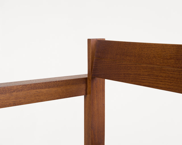 FRAMA-Symmetry Armrest Chair 扶手椅 FRAMA-Symmetry-Armrest-Chair-Packshot-10.tif