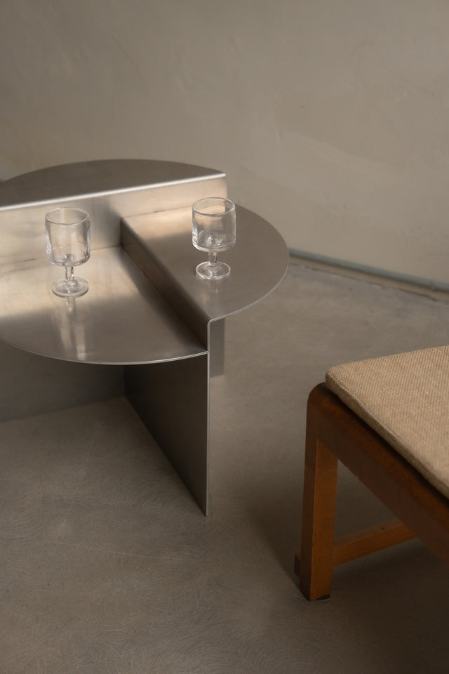 FRAMA-Rivet Side Table 邊桌 FRAMA-Rivet-Series-Shoot-Context-Images-26.jpg
