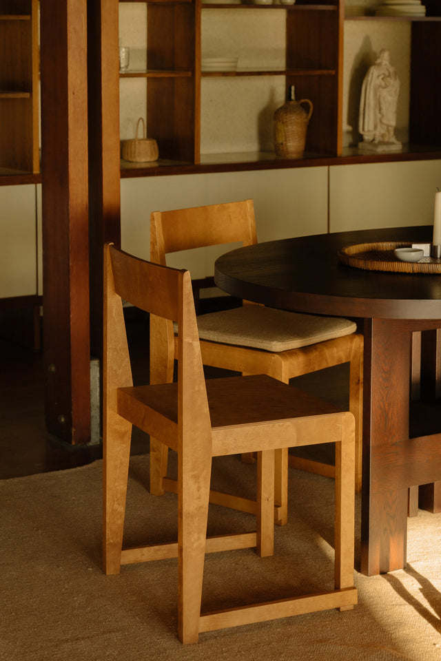 FRAMA-Chair 01 Cushion 單椅 FRAMA-01-Series-Context-Image-22.jpg