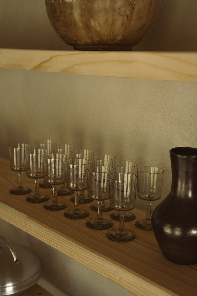 FRAMA-0405 Stem Glass Set of Two 玻璃杯 FRAMA Solstice Context Image-60.jpg