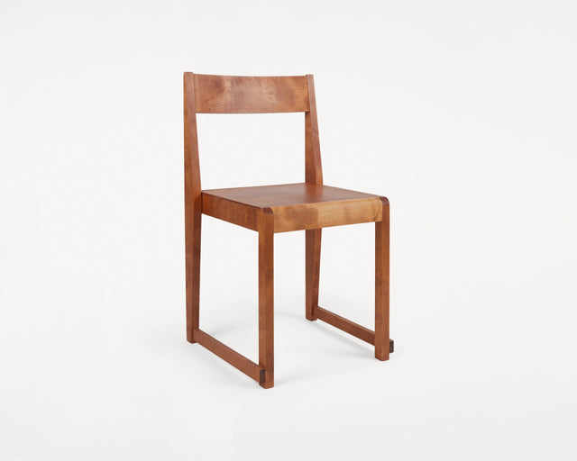 FRAMA-Chair 01 單椅 FRAMA-Chair-01-Warm-Brown-Packshot-01.tif