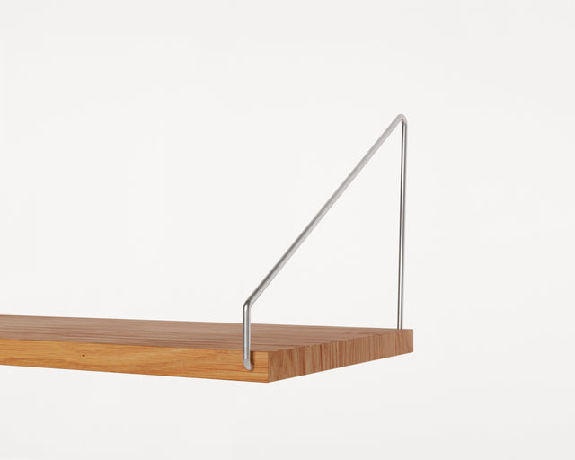 FRAMA-Shelf Library Add-on Hanger Section 壁掛層架 Frama-Shelf_Library-Shelf-Natural_Oak-D20-Packshot-2.tif