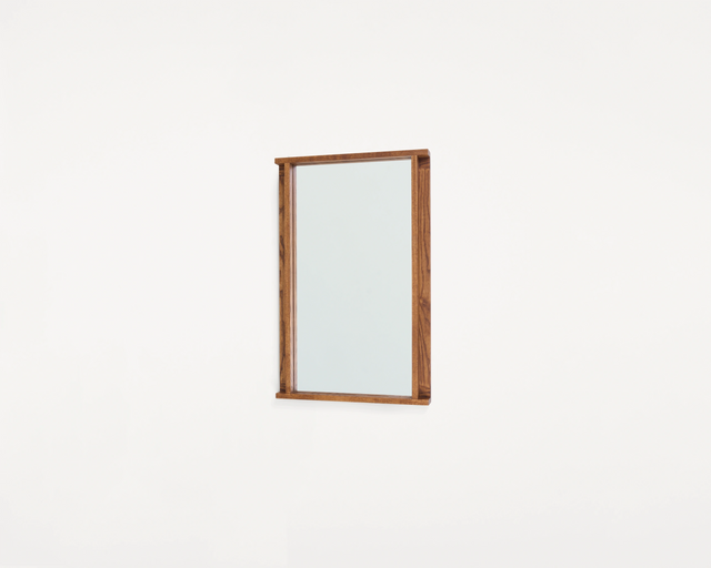 FRAMA-Symmetry Mirror 掛鏡 FRAMA-Symmetry-Mirror-Small-Packshot-1.tif