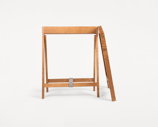 FRAMA-Folding Flat Table Trestles 桌 FRAMA Folding Flat Table Packshot-11.tif