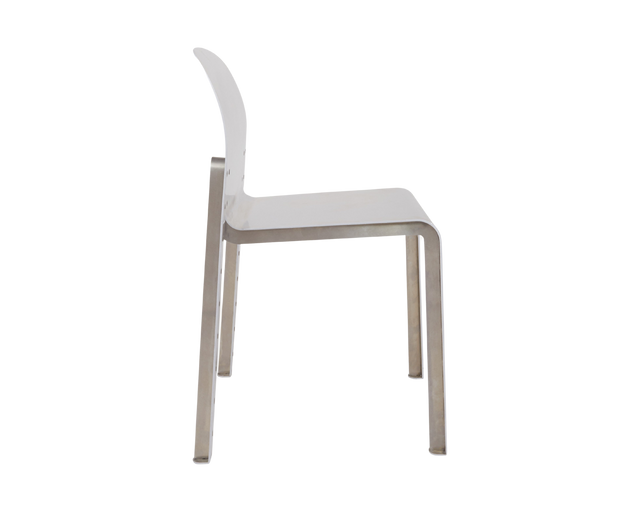 FRAMA-Rivet Chair 單椅 情境照
