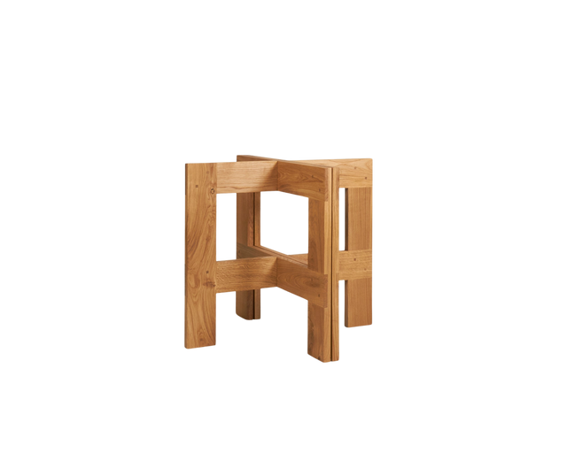 FRAMA-Farmhouse Table Trestles 桌 情境照