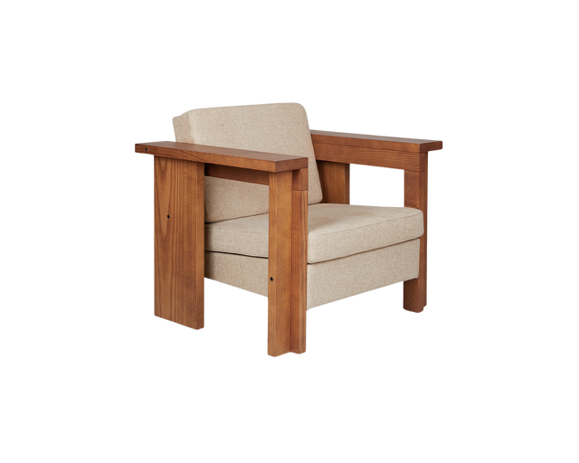 FRAMA-Symmetry Lounge Chair 休閒椅 情境照