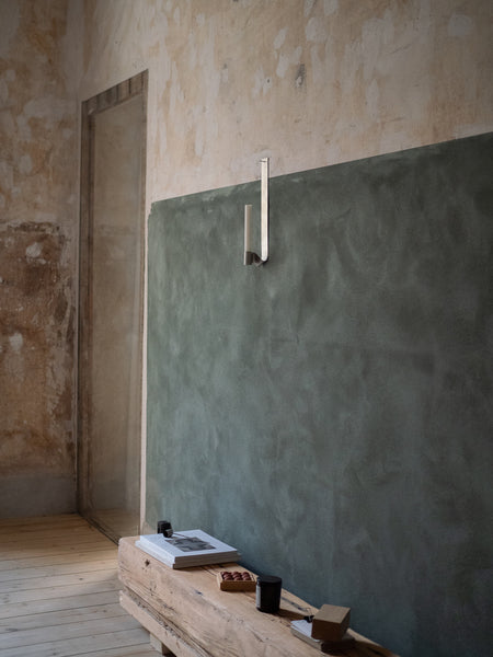 FRAMA-Ornament Candle Holder 燭台 Ornament Candle Holders Context Image 5.jpg